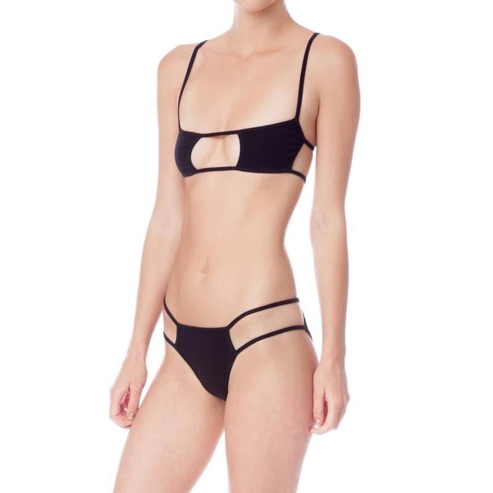Areyouami ayai ilf bra and underwear set